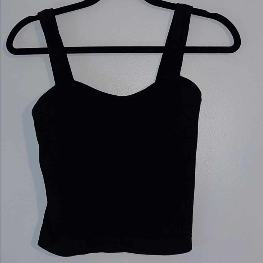 Ribbed thick strap crop tank